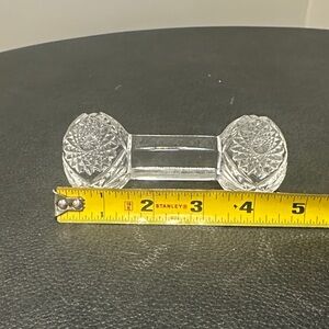 Elegant Clear Glass Knife Rest